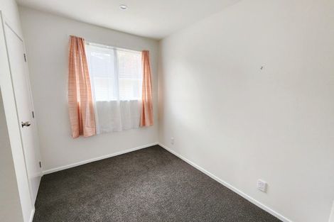 Photo of property in 57 Mcclintock Road, Massey, Auckland, 0614