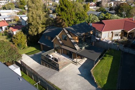 Photo of property in 8 Surrey Lane, Glenview, Hamilton, 3206