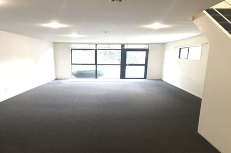 Photo of property in 2u1 Malcolm Lane, Thorndon, Wellington, 6011