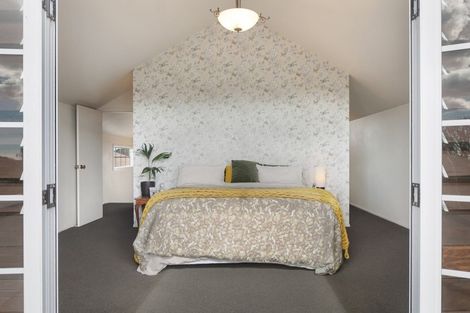 Photo of property in 60a Oxford Street, Te Puke, 3119