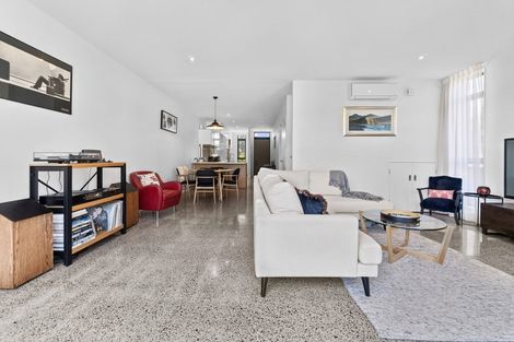 Photo of property in 27 Isitt Road, Hobsonville, Auckland, 0616