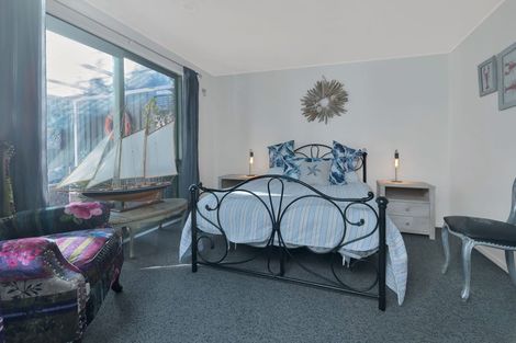 Photo of property in 33 Penfold Square, Leithfield, 7481