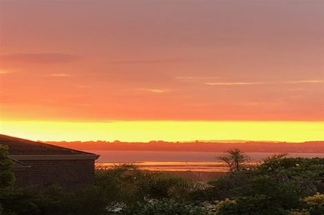 Photo of property in 161 Luckens Road, West Harbour, Auckland, 0618