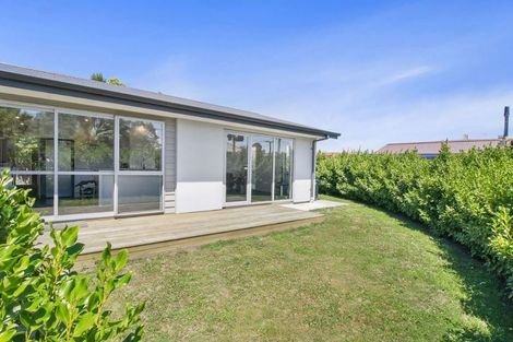 Photo of property in 80 North Avon Road, Richmond, Christchurch, 8013