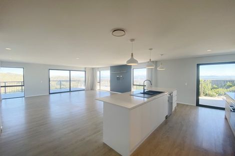 Photo of property in 15 Parkridge Place, Mount Pleasant, Christchurch, 8081