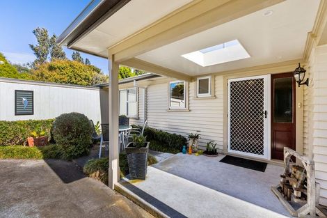 Photo of property in 218 Henwood Road, Paraite, New Plymouth, 4372