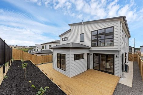 Photo of property in 22 Black Shed Road, Flat Bush, Auckland, 2019
