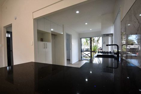 Photo of property in 180 Old Wairoa Road, Papakura, 2110