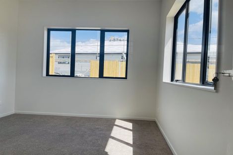 Photo of property in 46 Auranga Drive, Karaka, 2113