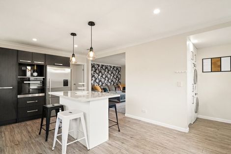 Photo of property in 14 Elwyn Crescent, Green Island, Dunedin, 9018