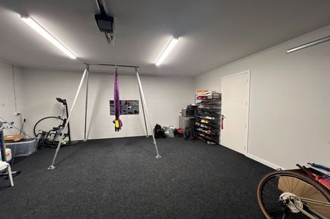 Photo of property in 16 Mcgibbon Lane, Jacks Point, 9371