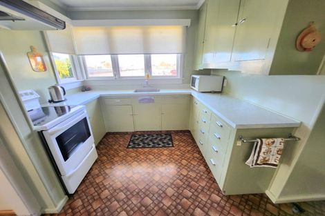 Photo of property in 50 Taward Street, Oamaru North, Oamaru, 9400