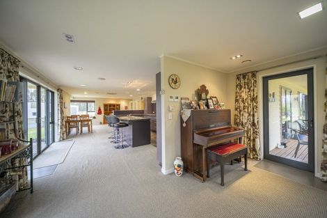 Photo of property in 1127 Te Anau Mossburn Highway, Hillside, Te Anau, 9672