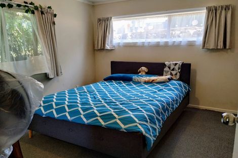 Photo of property in 1/83 Mcleod Road, Te Atatu South, Auckland, 0610