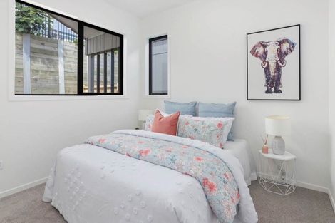 Photo of property in 67 Puwha Street, Massey, Auckland, 0614