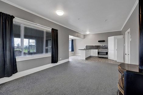 Photo of property in 39 Celia Street, Stratford, 4332