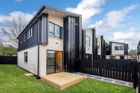 Photo of property in 1/9 Blanes Road, Weymouth, Auckland, 2103