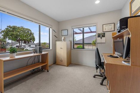 Photo of property in 19 Hallmark Rise, Bethlehem, Tauranga, 3110