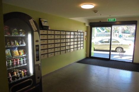 Photo of property in Dual Apartments, 108/142 Vivian Street, Te Aro, Wellington, 6011