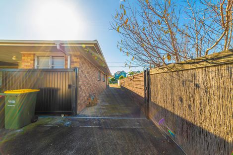 Photo of property in 80 Grove Road, Papakura, 2110