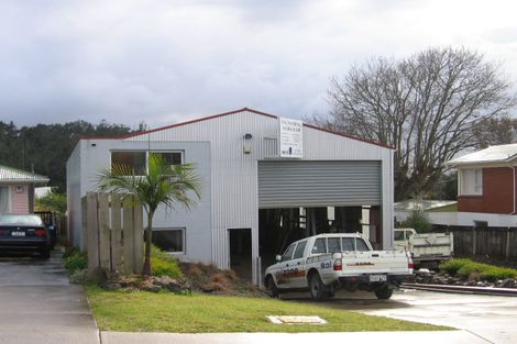 Photo of property in 12 Blanc Road, Silverdale, 0932