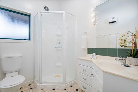 Photo of property in 10 Protea Crescent, Whitianga, 3510