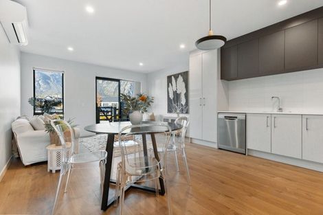 Photo of property in 7 Mcgibbon Lane, Jacks Point, 9371