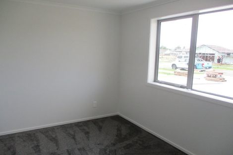 Photo of property in 83 Hinemoa Street, Levin, 5510