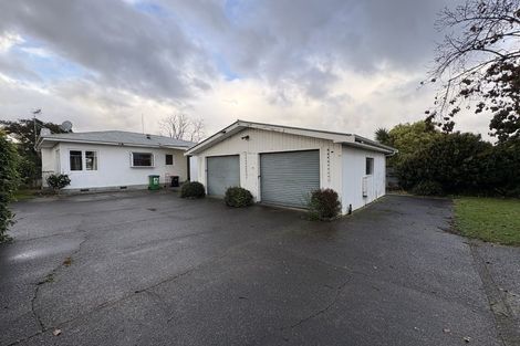Photo of property in 17 Howard Road, Taradale, Napier, 4112