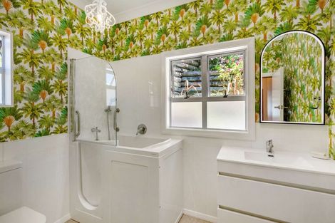 Photo of property in 104 Ikitara Road, Whanganui East, Whanganui, 4500