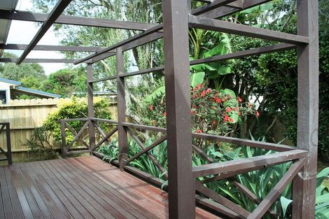 Photo of property in 3/8 Ireland Place, Ranui, Auckland, 0612
