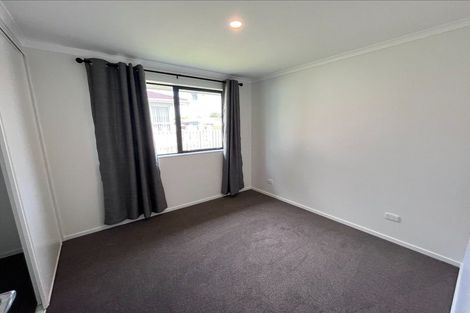 Photo of property in 43 Beeston Crescent, Manurewa, Auckland, 2102