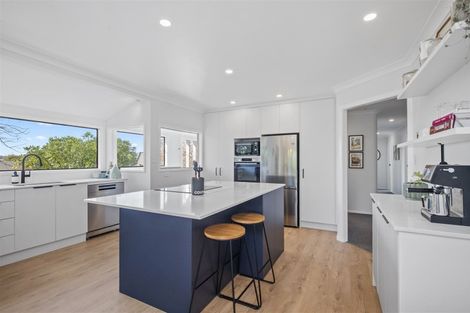 Photo of property in 38 Paterson Avenue West, Pukekohe, 2120