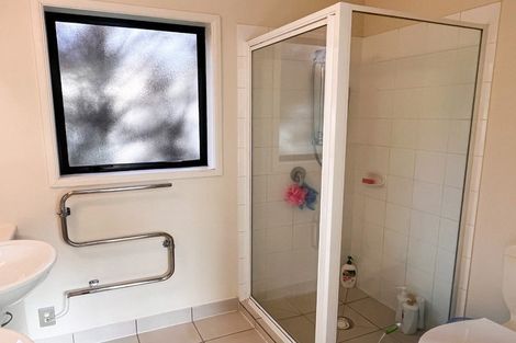 Photo of property in 6 Henridge Place, Avonhead, Christchurch, 8042