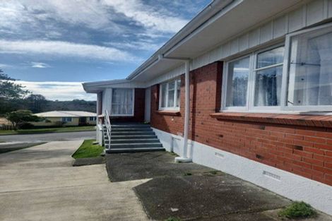 Photo of property in 3 Bellona Place, Cannons Creek, Porirua, 5024