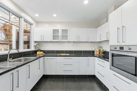 Photo of property in 60 Ilam Road, Upper Riccarton, Christchurch, 8041