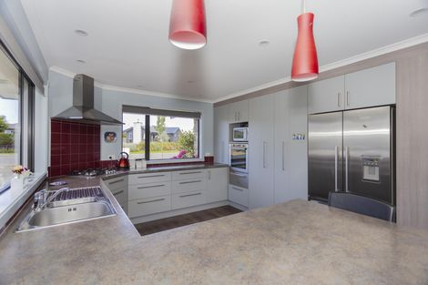 Photo of property in 18 Blue Stone Drive, Waiareka Junction, Oamaru, 9401