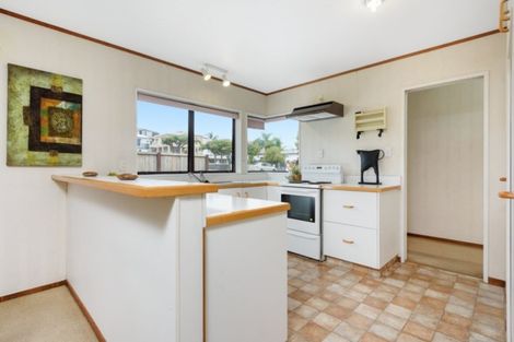 Photo of property in 8a Wells Avenue, Mount Maunganui, 3116