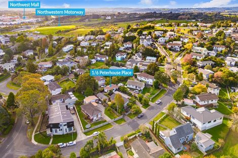 Photo of property in 6 Peterhouse Place, West Harbour, Auckland, 0618