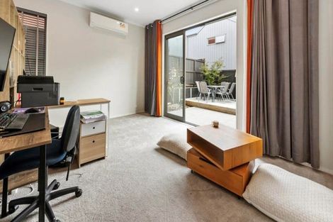 Photo of property in 10 Ringa Matau Road, Hobsonville, Auckland, 0616