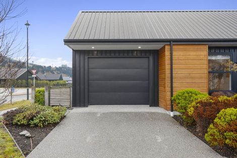 Photo of property in 46 Marbleleaf Lane, Albert Town, Wanaka, 9305