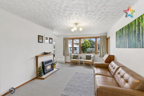 Photo of property in 71 Hewer Crescent, Naenae, Lower Hutt, 5011