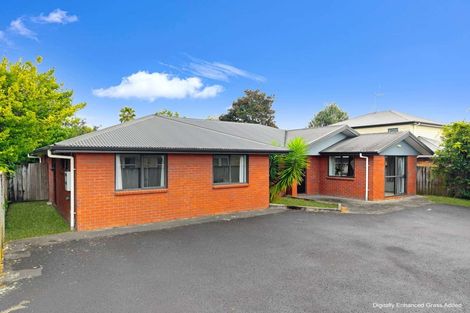 Photo of property in 215a Fox Street, Hamilton East, Hamilton, 3216