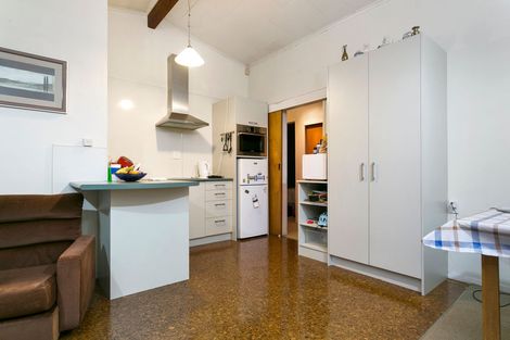 Photo of property in 34 Queen Street, Cambridge, 3434