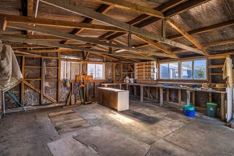 Photo of property in 124 Weraroa Road, Waverley, 4510