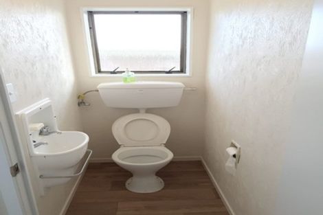 Photo of property in 5/320 Pakuranga Road, Pakuranga Heights, Auckland, 2010