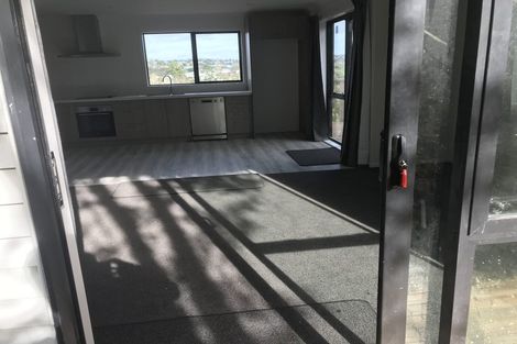 Photo of property in 38 Tree View Avenue, Glenfield, Auckland, 0629