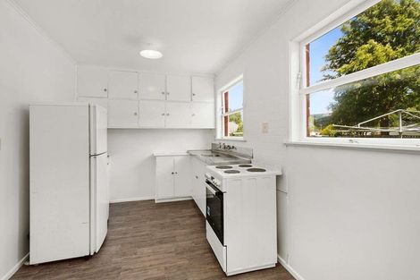Photo of property in Mantua Flats, 48b Merton Street, Trentham, Upper Hutt, 5018