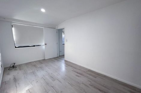 Photo of property in 22 Botany Road, Howick, Auckland, 2010