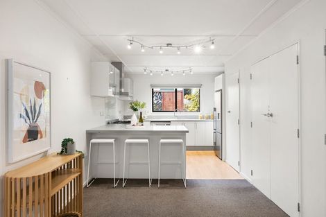 Photo of property in 7 Vogel Place, Cambridge, 3434